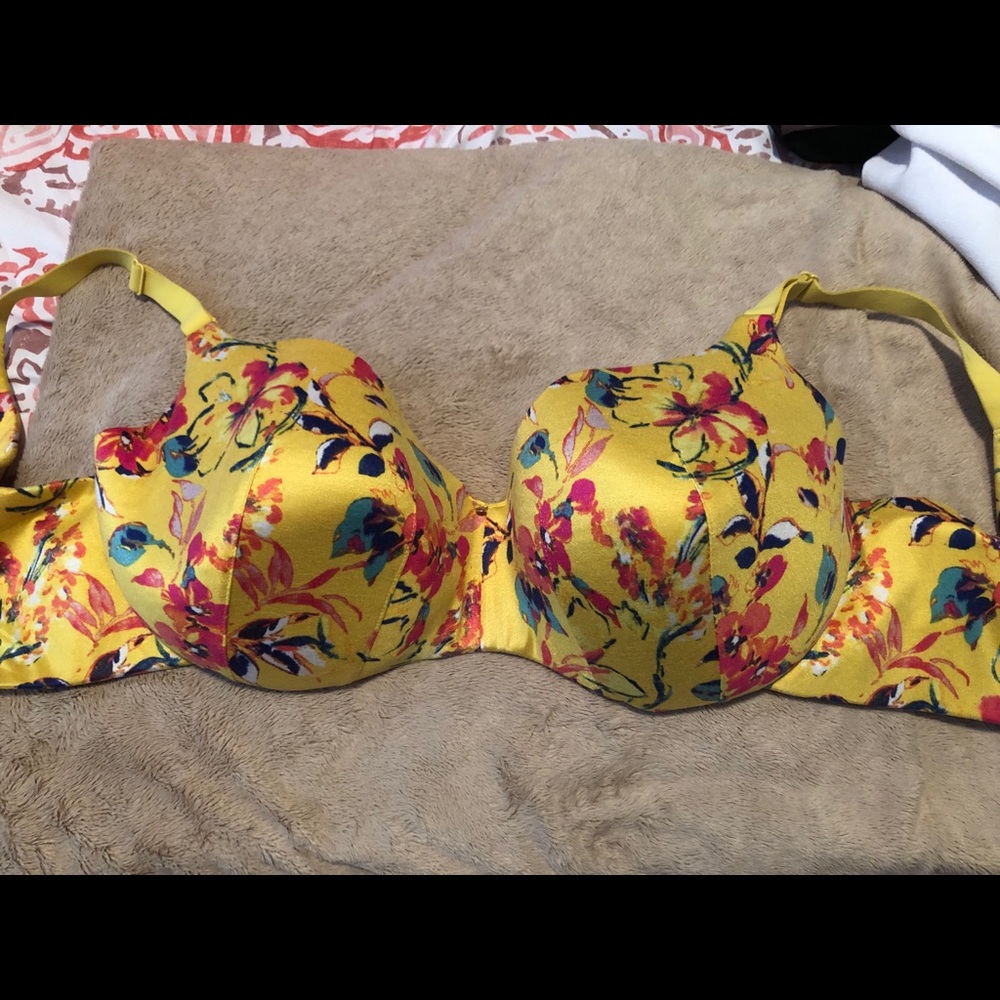 Balconette Back Smoothing Bra 42DDD